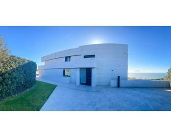 See And Sea - Barrica - Edificio