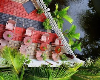 L&D Lodge - Hikkaduwa