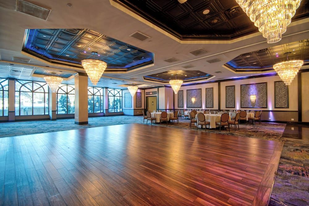 DoubleTree by Hilton Poughkeepsie Convention Center - Poughkeepsie - Lobby