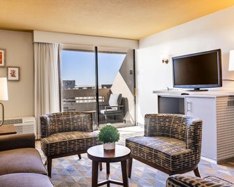 Holiday Inn Denver East By IHG - דנבר - סלון
