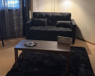 Ccs Llc - Champaign - Sala de estar