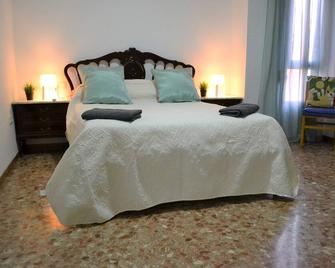 Superb 1 Bedroom With Gallery Cb7ev - Alicante - Habitación