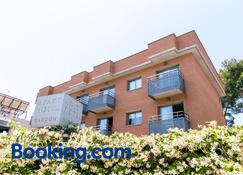 Aparthotel Bardon - Castelldefels - Κτίριο