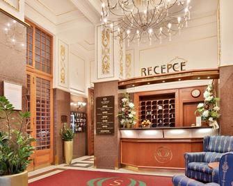 Olympia Wellness Hotel - Carlsbad - Resepsionis