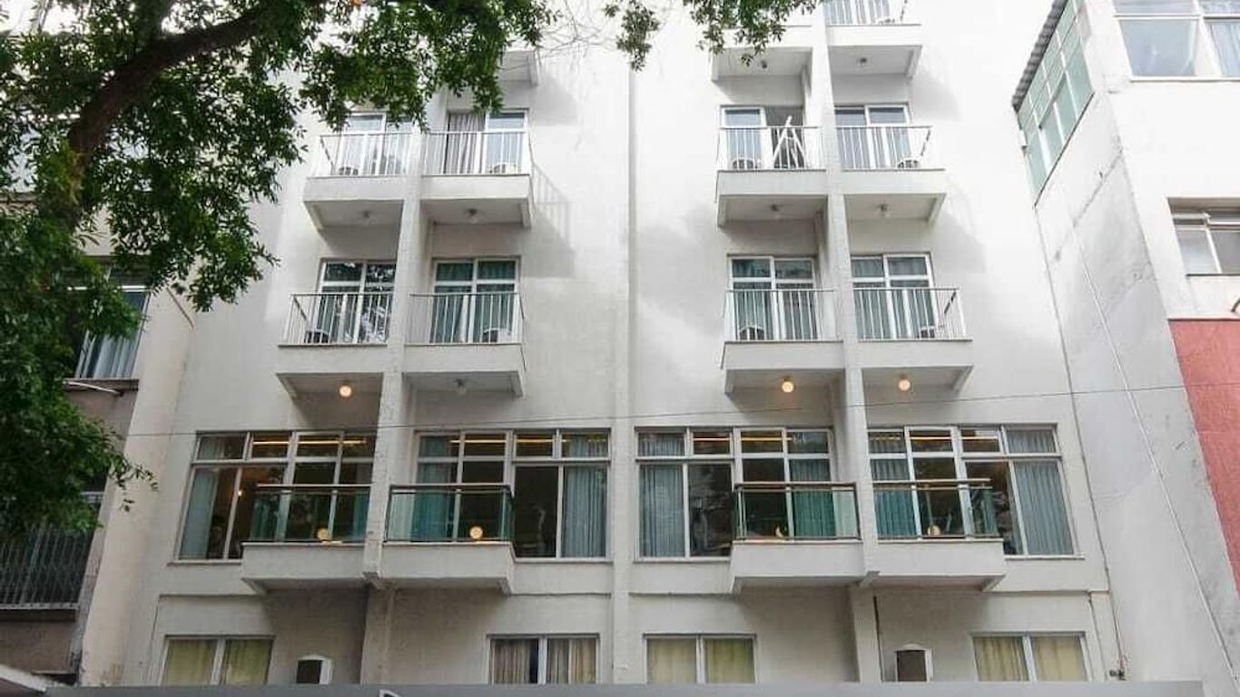 Regency Copacabana Hotel