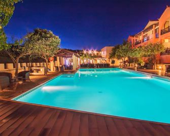 Rigas Hotel Skopelos - Skopelos - Pool