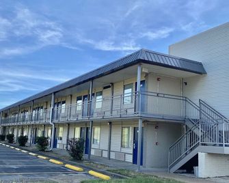 Motel 6 Forrest City Ar - Forrest City - Edificio
