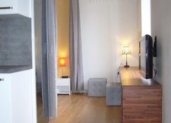 Renovated comfortable apartment side sea view in Roscoff - Roscoff - Restaurant