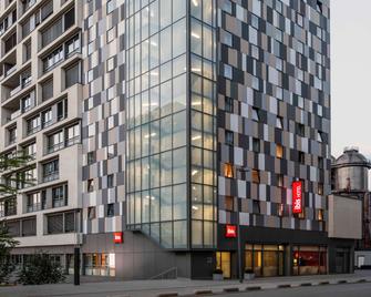 Ibis Esch Belval - Esch-sur-Alzette - Building