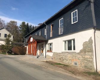 Landgasthof Wetteraperle - Saalburg-Ebersdorf - Building