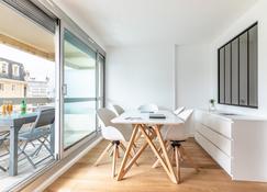 Appartement design Biarritz coeur de ville - Biarriz - Comedor