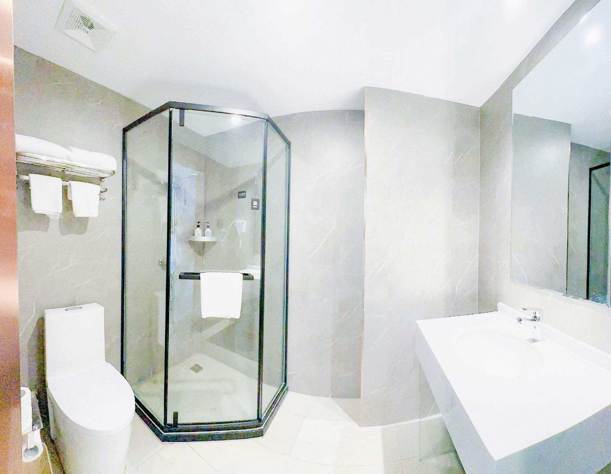 Borrman Hotel Tianjin Railway Station