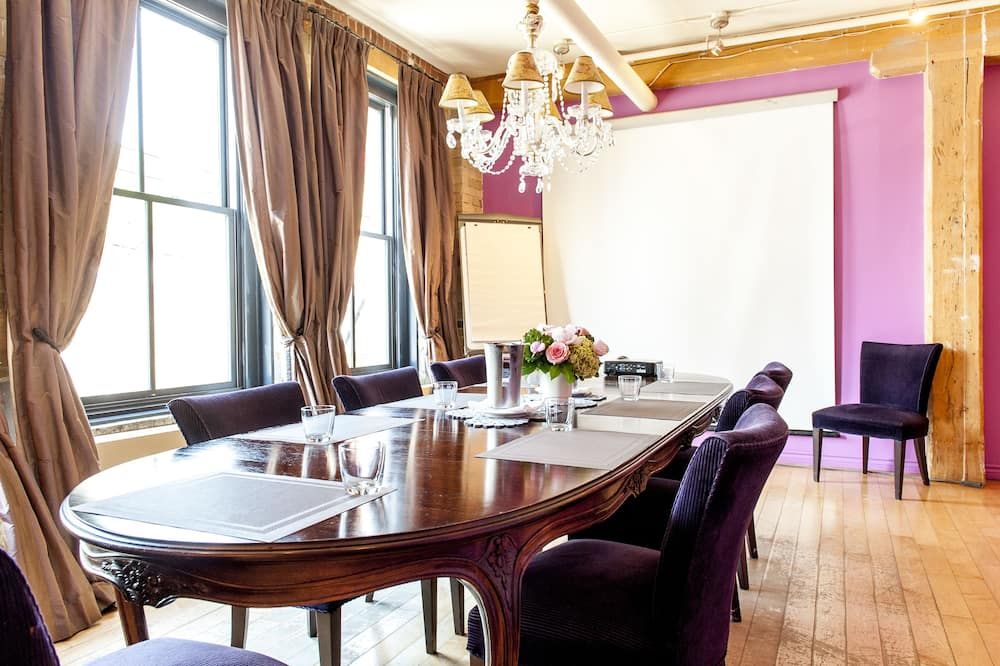 Conference room view of The Ivy at Verity