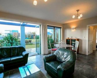 Cosy on Kingston - Wanaka - Wohnzimmer