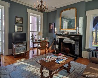 Cromwell Manor Inn - Cornwall - Sala de estar