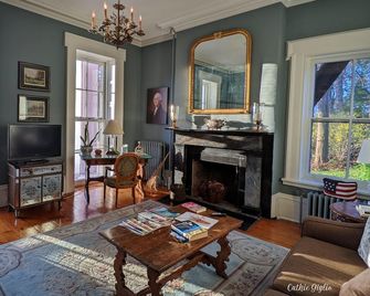 Cromwell Manor Inn - Cornwall - Sala de estar