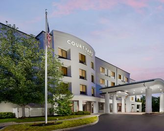 Courtyard by Marriott Hartford Farmington - Farmington - Gebäude
