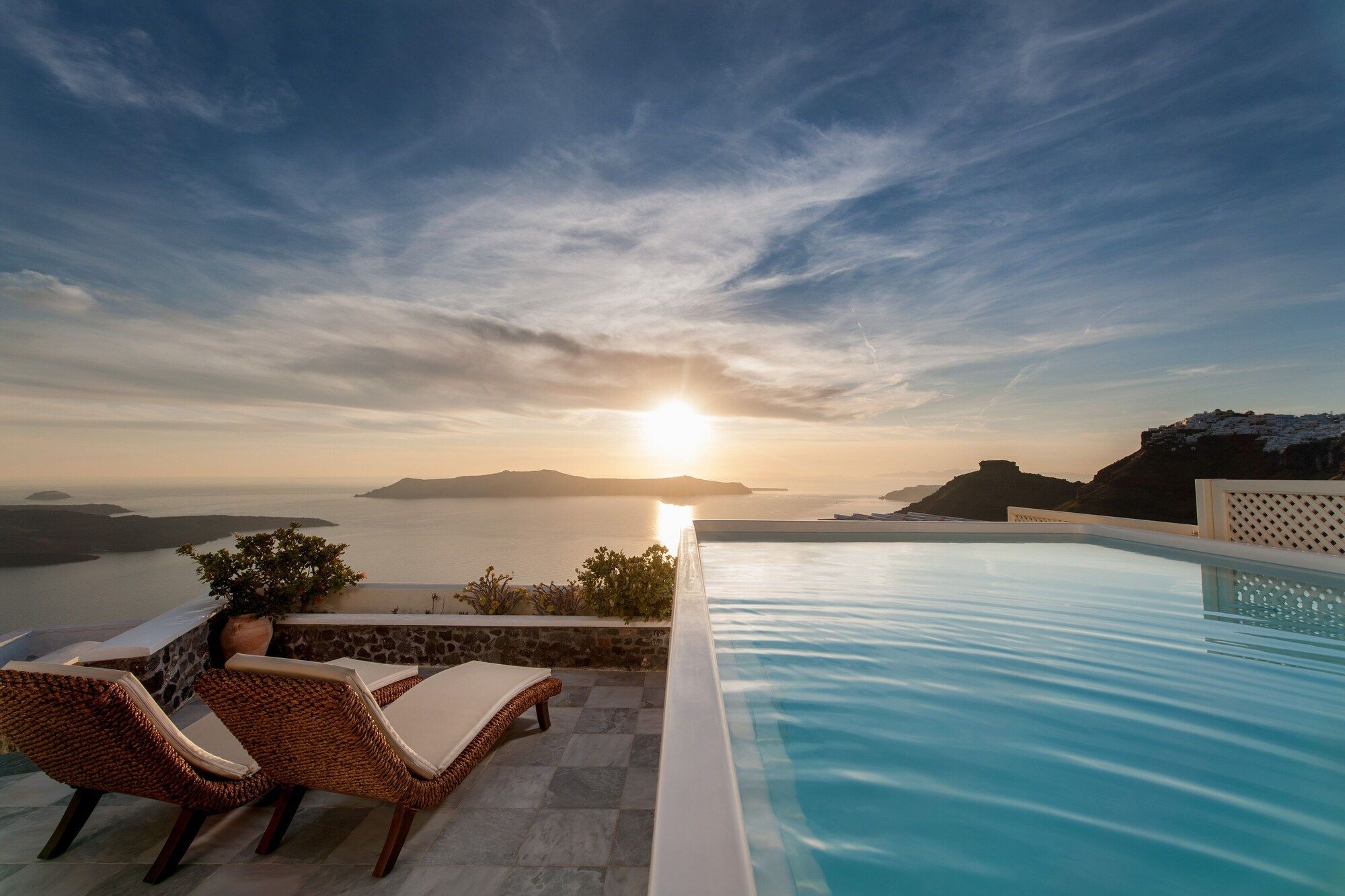 Vallas Apartments & Villas - Firostefani - Balcony