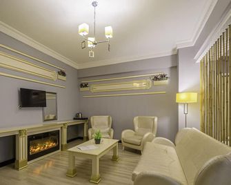 Real House Boutique Hotel - Kayseri - Wohnzimmer
