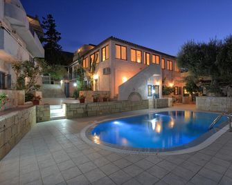 Stelva Villas - Piskopiano - Piscine