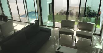 Cancún Airport Zone - Cancún - Living room