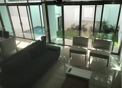 Cancún Airport Zone - كانكون - غرفة معيشة