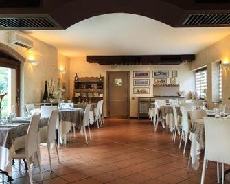 Antica Locanda Del Villoresi - Nerviano - Restaurant