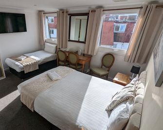 Cecil Court Hotel - Bournemouth - Bedroom