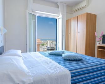 Los Angeles - Riccione - Bedroom