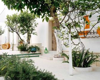 Masseria Balsamo in the heart of Salento - Collemeto