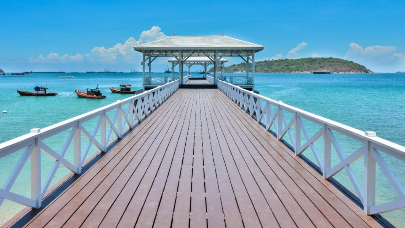 Adrian View Resort