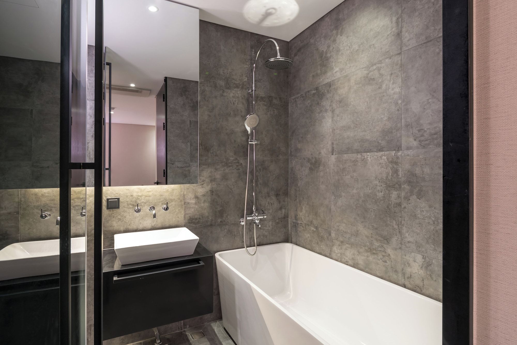 Hotel The Designers Cheongnyangni - Seúl - Baño