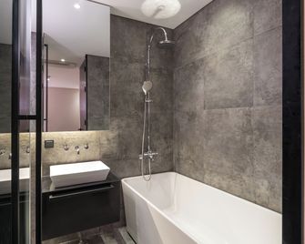Hotel The Designers Cheongnyangni - Seúl - Baño
