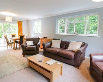 Tanglewood - Colwyn Bay - Living room