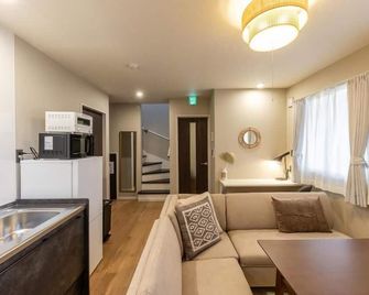 Snow House Lanka - Furano - Living room