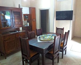 Ruben holiday - Palinuro - Eetruimte