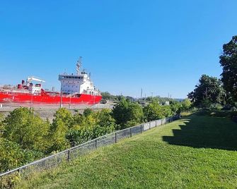 The Inn at Lock Seven - Thorold - Outdoor view