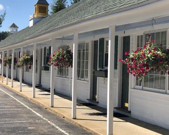 School House Inn - North Conway - Gebäude