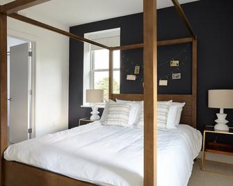 Sonder - Callisto - Washington, D.C. - Bedroom