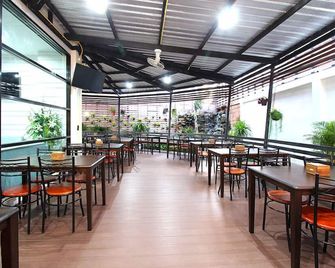 Thanburi Hotel - Удон Тані - Ресторан