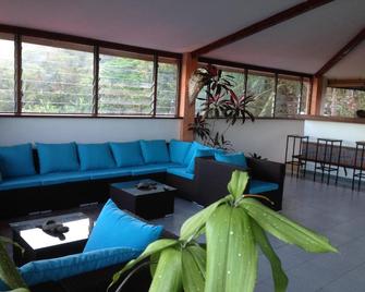 La Residence - Mamoudzou - Sala de estar