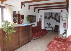 Alekos rooms and apartments - Samos - Front desk