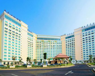 Sokha Phnom Penh Hotel - Nom Pen - Edificio