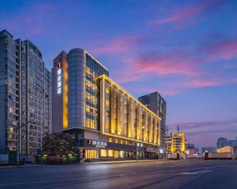 Jtour Inn Changzhou Wanda Plaza Railway Station - Changzhou - Edificio