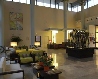 Leo Punta Umbria - Apartments - Punta Umbría - Hall d’entrée