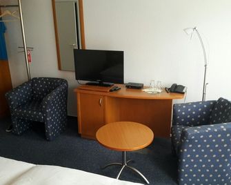 Hotel Kuhfelder Hof - Kuhfelde - Wohnzimmer