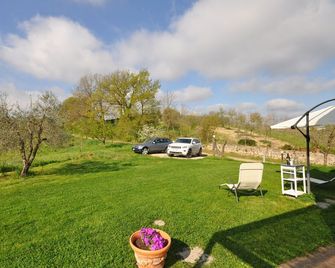 Villa with terrace, garden & BBQ | Panoramic view - Siena - Widok na zewnątrz