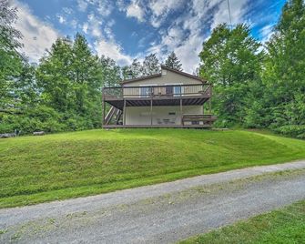 Catskills Home, 5 Mins to Windham Mtn Resort! - Windham - Bâtiment