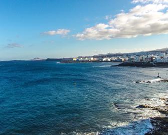 Melenara Beach Avenue Apt Shared Terrace - Telde - Strand