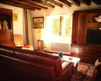 Gite Camélia - Salbris - Living room